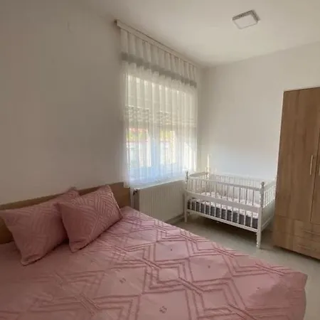 Apheartments Apartman