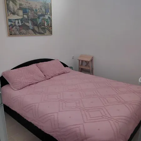 Apartman Apheartments *